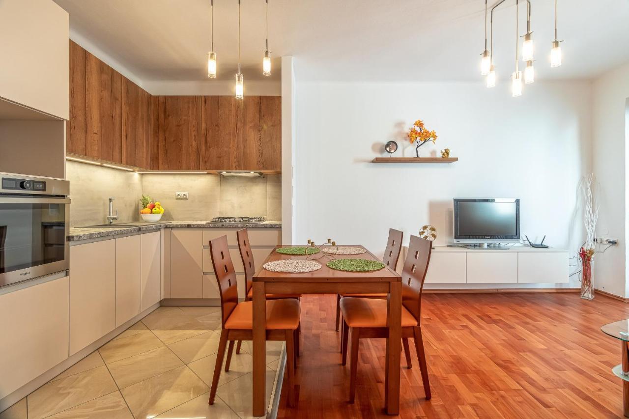 Cosy Flat Close To Central Bratislava Exterior foto